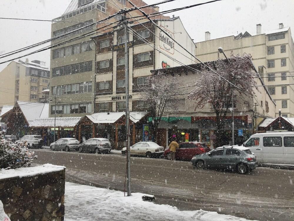 King'S Hotel Bariloche Экстерьер фото
