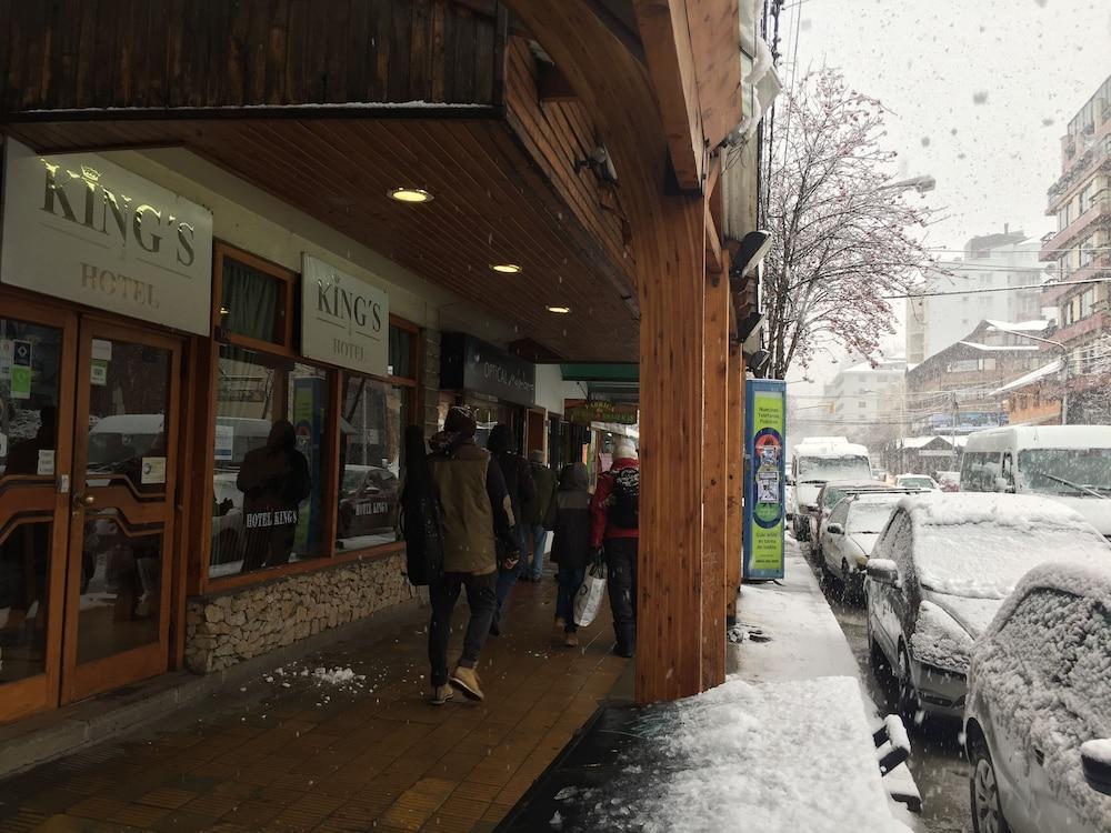 King'S Hotel Bariloche Экстерьер фото